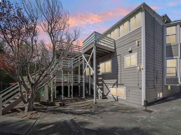 1812 San Antonio Avenue, Alameda CA 94501