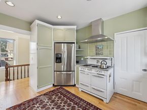 1812 San Antonio Avenue, Alameda CA 94501