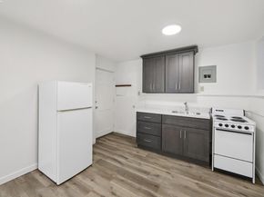 1812 San Antonio Avenue, Alameda CA 94501