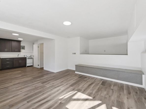 1812 San Antonio Avenue, Alameda CA 94501