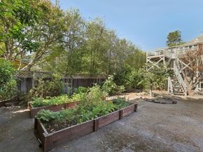 1812 San Antonio Avenue, Alameda CA 94501