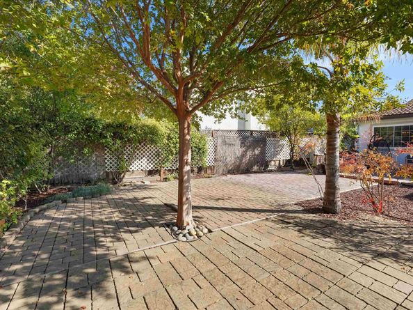 526 Malbec Ct, Pleasanton CA 94566