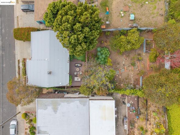 6445 Hagen Blvd, El Cerrito CA 94530