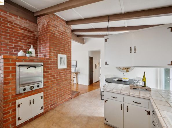 6445 Hagen Blvd, El Cerrito CA 94530