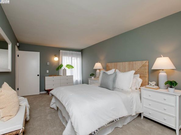 2101 Shoreline Dr 475, Alameda CA 94501
