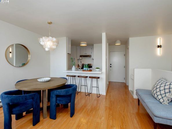 2101 Shoreline Dr 475, Alameda CA 94501