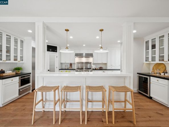 4120 Happy Valley Rd, Lafayette CA 94549