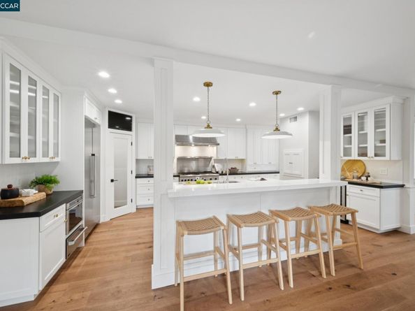 4120 Happy Valley Rd, Lafayette CA 94549
