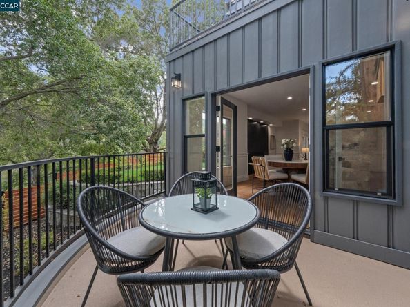 4120 Happy Valley Rd, Lafayette CA 94549