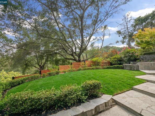 4120 Happy Valley Rd, Lafayette CA 94549