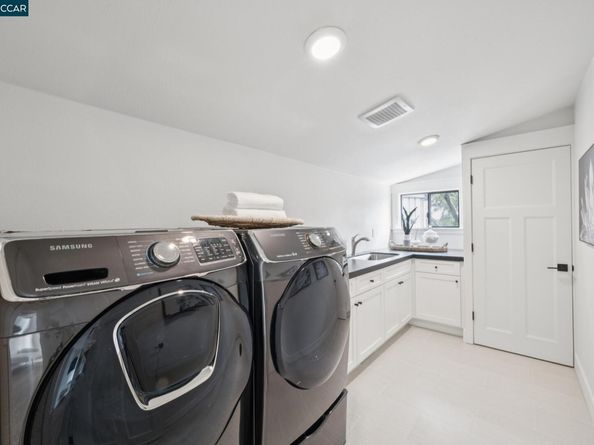 4120 Happy Valley Rd, Lafayette CA 94549
