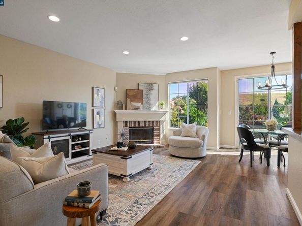 315 Glasgow Circle, Danville CA 94526