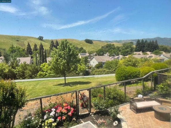 315 Glasgow Circle, Danville CA 94526