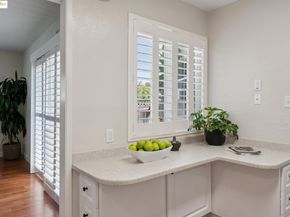 952 Amador St, Richmond CA 94805