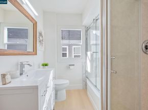 4663 Harbord Dr, Oakland CA 94618