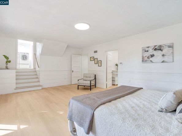 4663 Harbord Dr, Oakland CA 94618