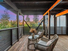 4663 Harbord Dr, Oakland CA 94618