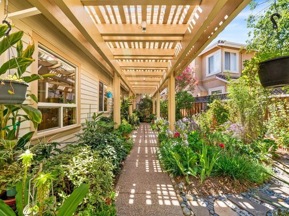 444 Cabonia Ct, Pleasanton CA 94566
