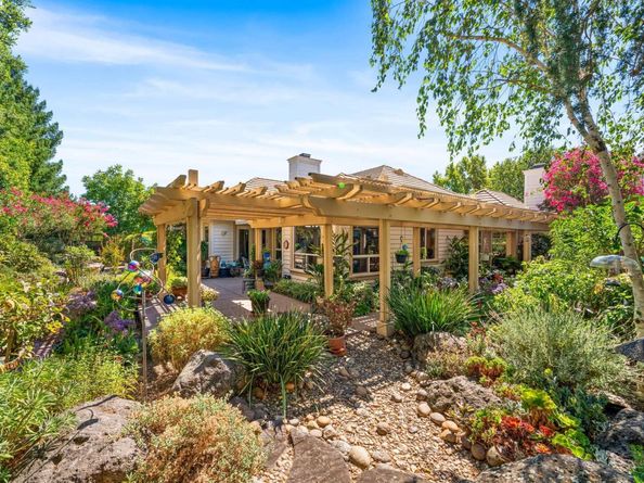 444 Cabonia Ct, Pleasanton CA 94566