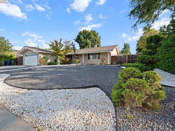 2583 Regent Rd., Livermore CA 94550