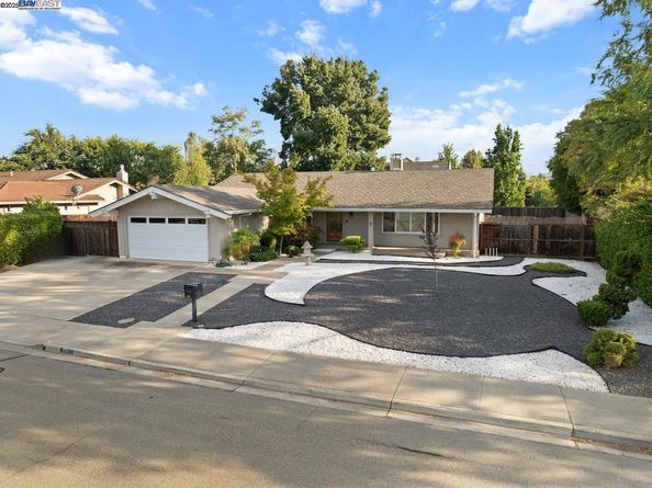 2583 Regent Rd., Livermore CA 94550