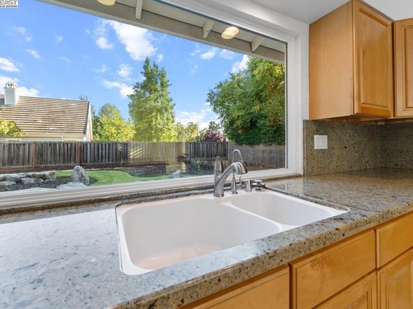 2583 Regent Rd., Livermore CA 94550