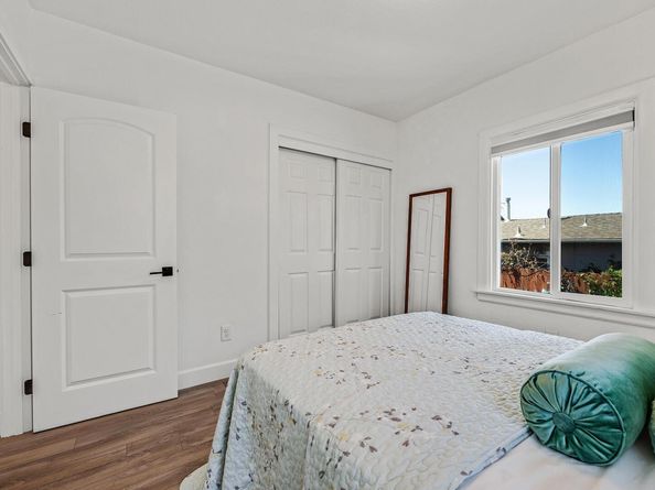 5407 Roberts Ave, Oakland CA 94619