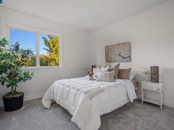 362 Willowcreek Ln, Martinez CA 94553