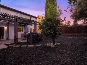 362 Willowcreek Ln, Martinez CA 94553
