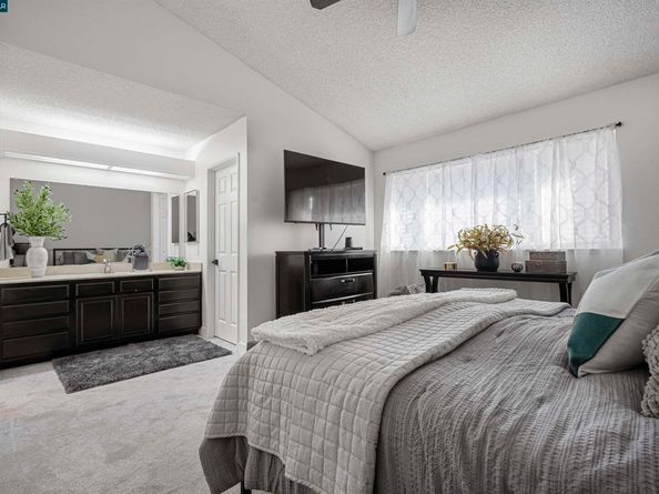 362 Willowcreek Ln, Martinez CA 94553