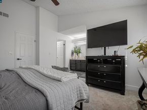 362 Willowcreek Ln, Martinez CA 94553