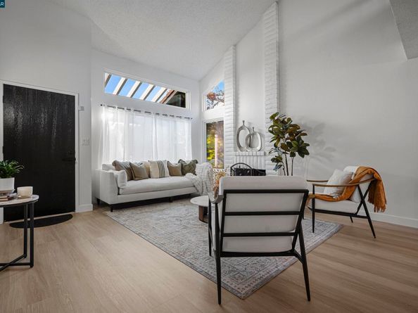 362 Willowcreek Ln, Martinez CA 94553