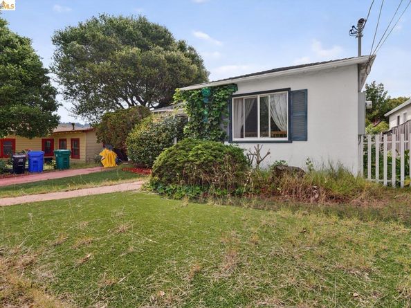 5716 Fresno Ave, Richmond CA 94804