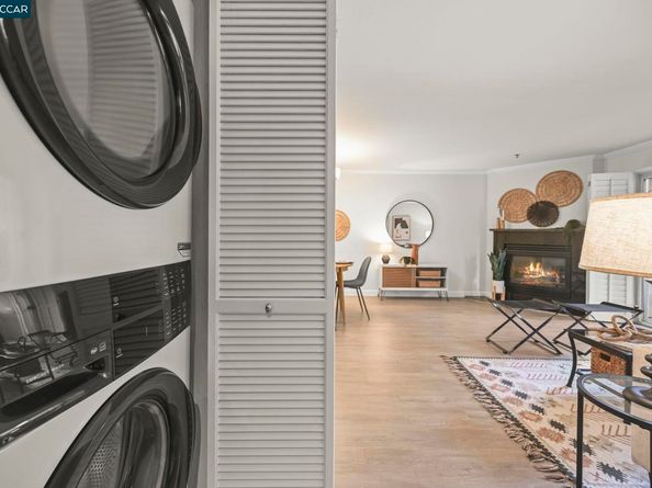 2550 Oak Rd. 209, Walnut Creek CA 94596