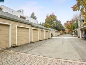 2550 Oak Rd. 209, Walnut Creek CA 94596