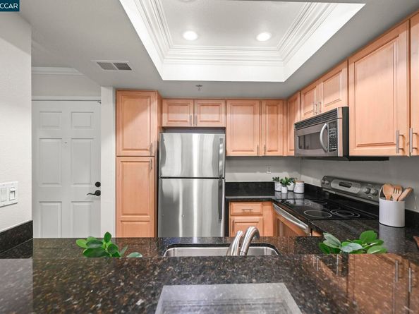 2550 Oak Rd. 209, Walnut Creek CA 94596