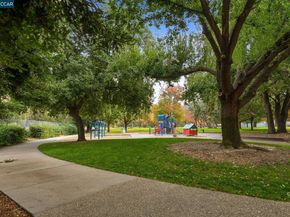 2550 Oak Rd. 209, Walnut Creek CA 94596