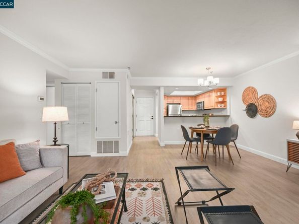 2550 Oak Rd. 209, Walnut Creek CA 94596