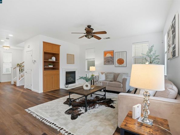 1312 Tapestry, Concord CA 94620