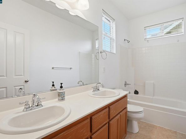 1312 Tapestry, Concord CA 94620