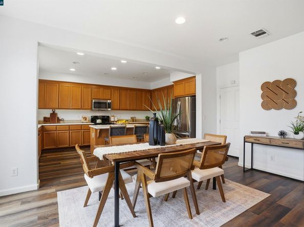 1312 Tapestry, Concord CA 94620