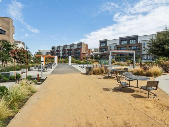 5420 Central Parkway B, Dublin CA 94568