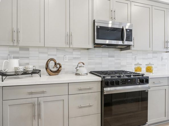 5420 Central Parkway B, Dublin CA 94568