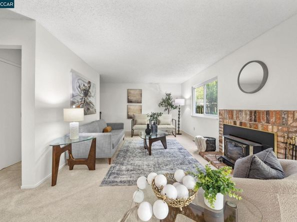 1340 Greenway Dr, Richmond CA 94803