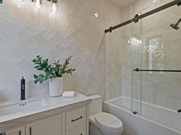 11 Xavier Ct, Alamo CA 94507