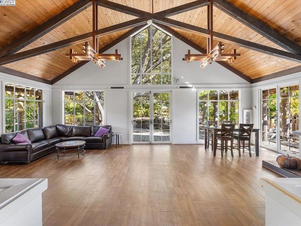 441 Sycamore Hill Dr, Danville CA 94526