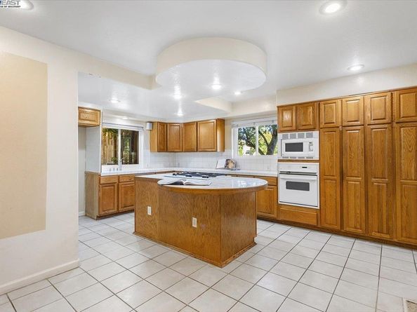 441 Sycamore Hill Dr, Danville CA 94526