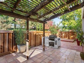 441 Sycamore Hill Dr, Danville CA 94526