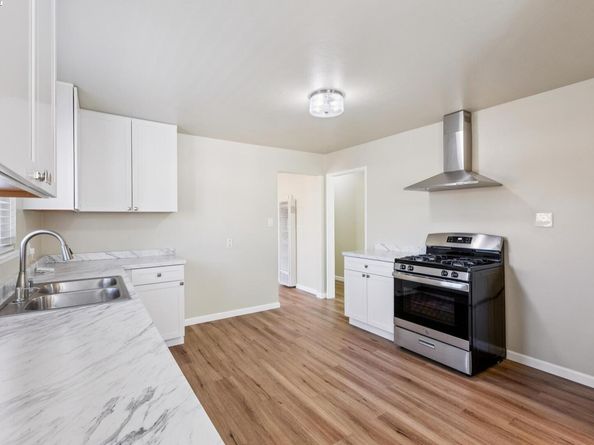 1351 Peach Ct, San Jose CA 95116