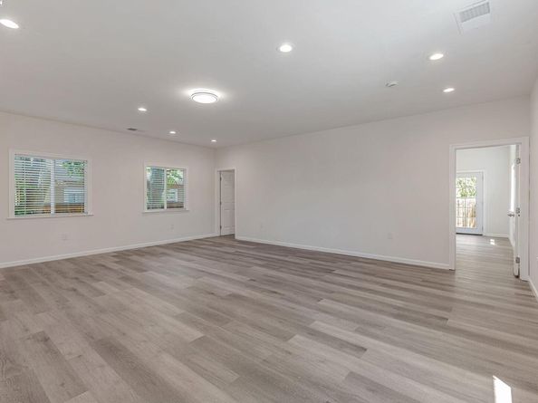 2056 Elm St, Livermore CA 94551